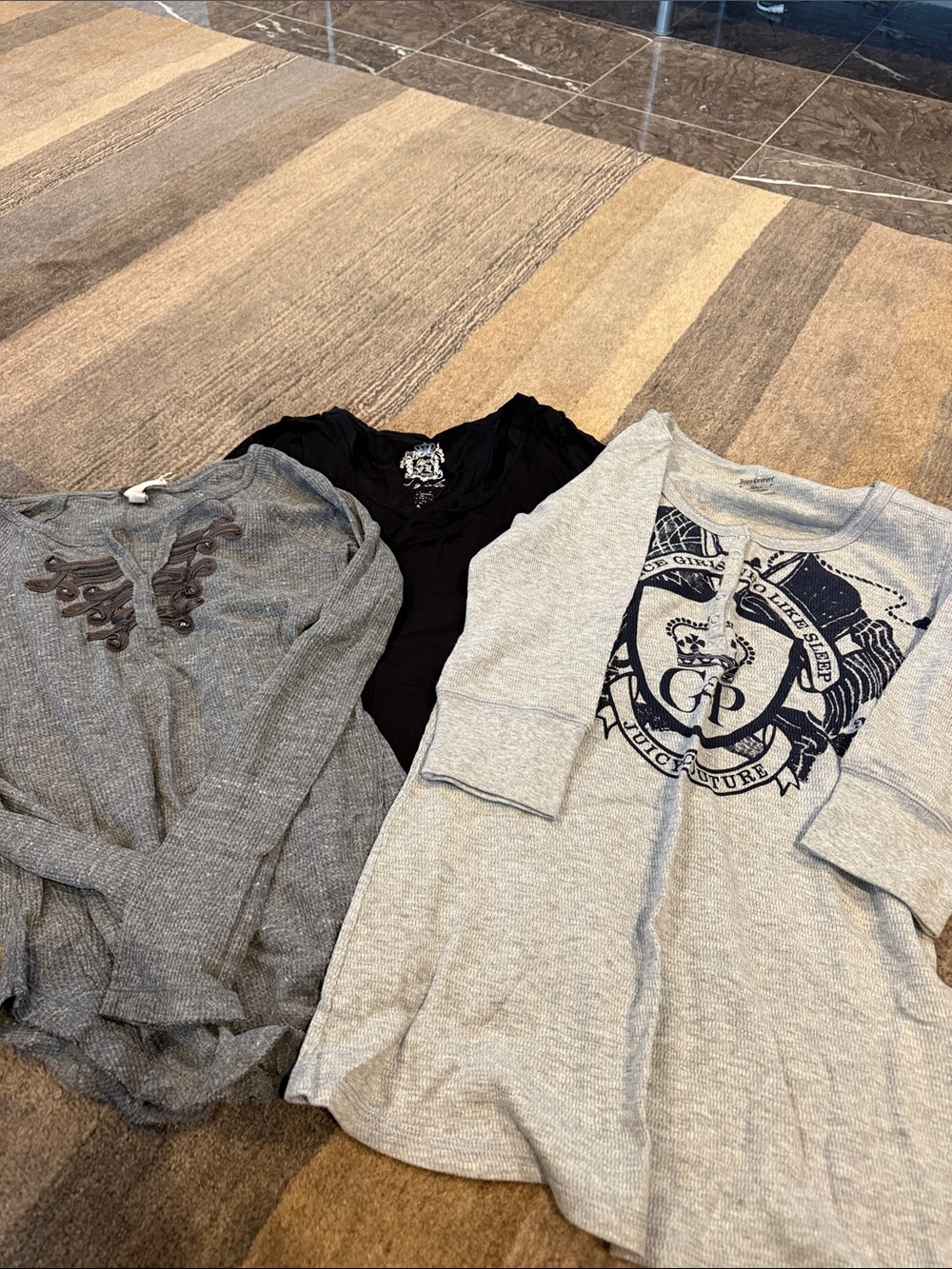 Juicy Couture Light Gray Long Sleeve Tunic with Navy Crest Graphic, 3 tops